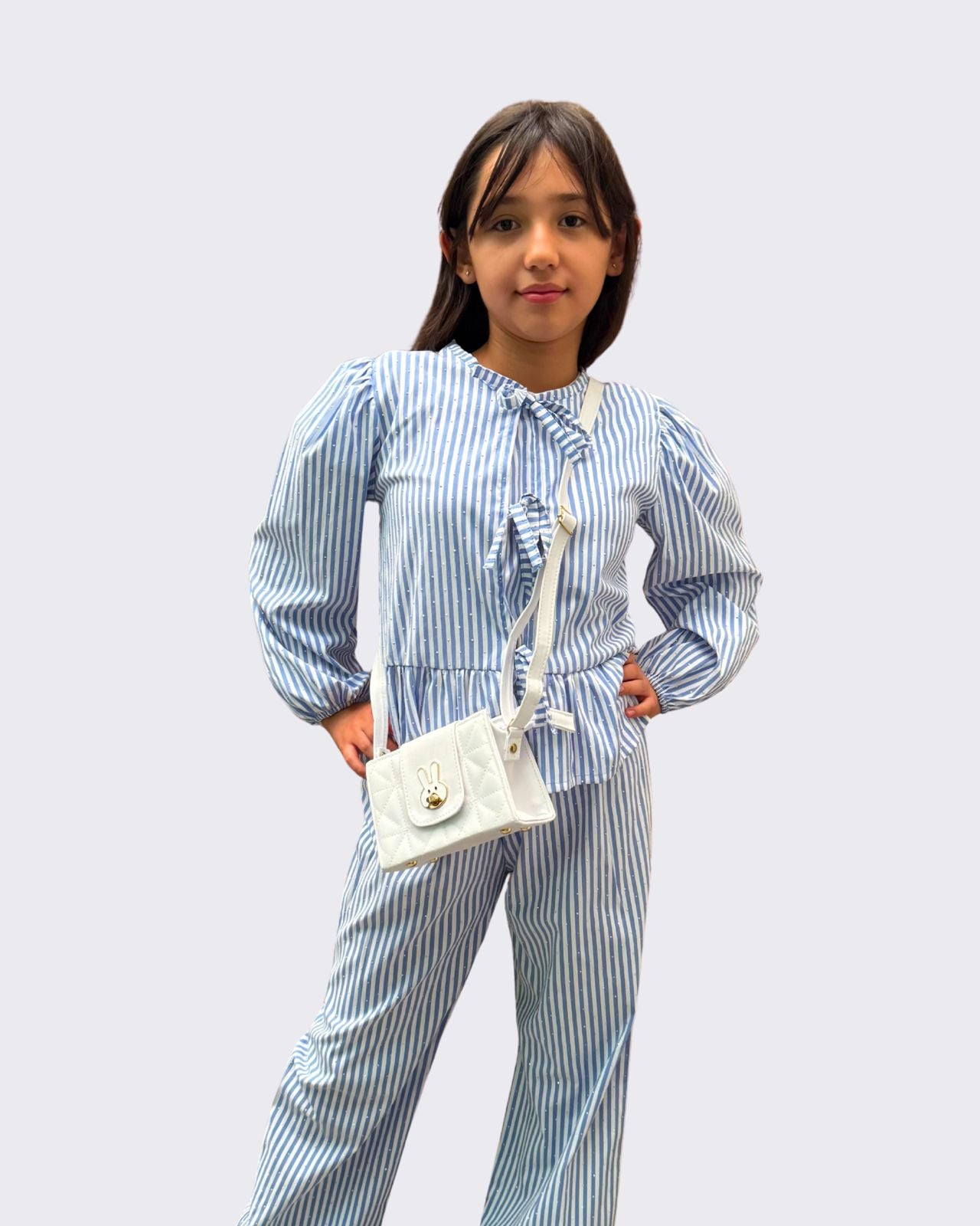 Conjunto infantil rayado azul con blanco – (Tallas 4 a 14 años)